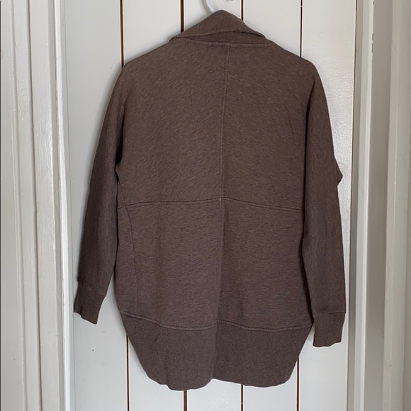 Sweater - Picture 2 of 4